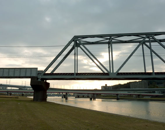 H24112710